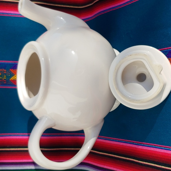 Rae Dunn Tea Ceramic Tea Pot Holds 6 Cups - Picture 14 of 16